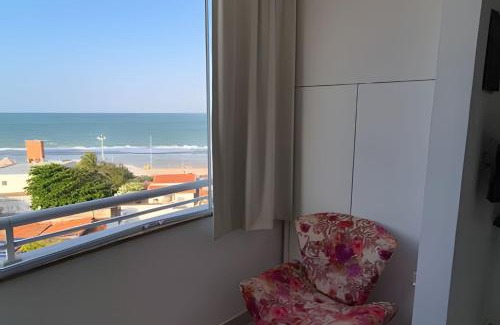 Praia do Meio Apartment | Apartamento Brisa do Mar