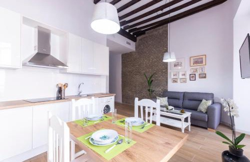 Centro Apartment | Family-Friendly Stay at Apartamento Buganvilla - 4 Stars
