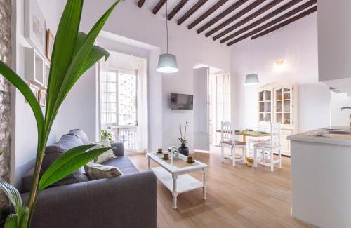 Centro Apartment | Family-Friendly Stay at Apartamento Buganvilla - 4 Stars