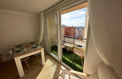 Santander Apartment | Top-Rated Centrally Located Alba Apartment for Families