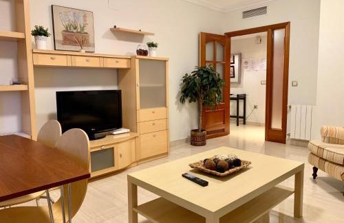 Distrito Noroeste Apartment | Central Apartment with Private Parking - Rated 9.2/10!