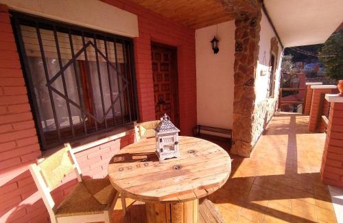 Urbanizacion Tordera Parc Apartment | Pet-Friendly Retreat: Apartamento Can Jaramills, Rated 9.2