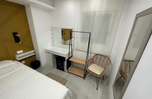 Cabo de las Huertas Apartment | Family-Friendly Apartamento Cangrejo with Pool Access
