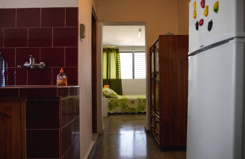 Centro Havana Apartment | Cozy Apartment Carlos: Family-Friendly with Spa Amenities