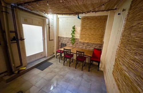 Alicante Apartment | Family-Friendly Retreat at Apartamento Carolinas