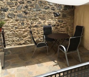 Panticosa Apartment | Guest Rated 9.7: Casa Francho with Hot Tub & Family Appeal