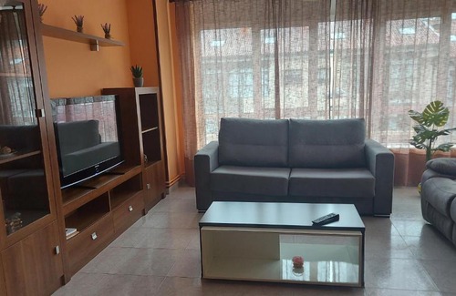 O Pedrouzo Apartment | Family-Friendly Stay at Apartamento Cefas - 9.3/10 Guest Rated