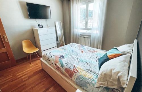 Ponferrada Apartment | Top-Rated Apartamento Cemba in Ponferrada Awaits You