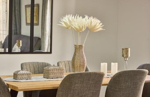 La Trinidad-San Juan y Todos los Santos Apartment | Family-Friendly Apartamento Centro Córdoba with High Ratings