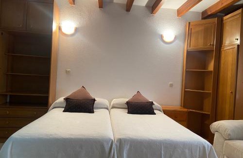 Branosera House | Family-Friendly Stay at Apartamento Cholo I - Book Now!
