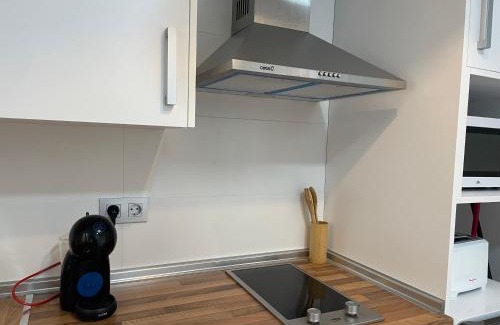 Almeria Centro Apartment | Child-Friendly Retreat at Apartamento Cine Wifi - 9.3/10