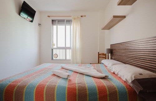Playa de Arinaga Apartment | Cozy Arinaga Beach Apartment with WiFi & Family-Friendly Perks