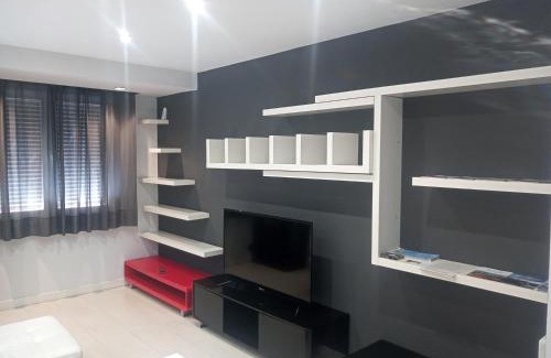 Logrono City Centre Apartment | Pet-Friendly Apartment COLON with Free Private Parking