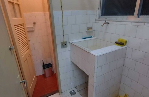 Historic Center Apartment | Central 2-Bedroom Apartment in Petrópolis - Explore on Foot!
