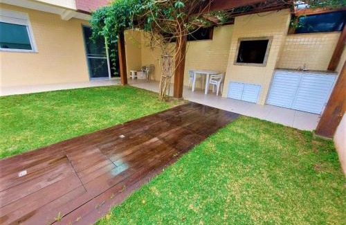 Acores Apartment | Inviting Oceanfront Apartment with Pool in the Azores