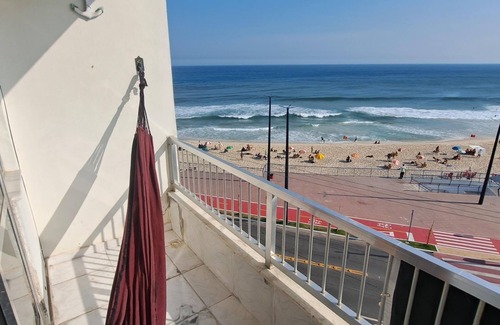 Marica Apartment | Guest Rated 10/10: Beachfront Holiday Apartment in Maricá
