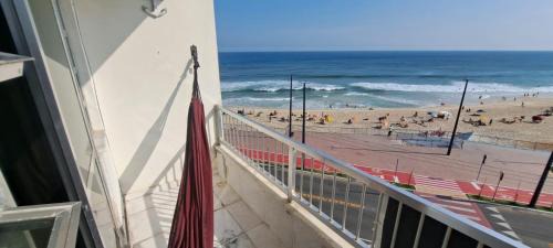 Ponta Negra Apartment | Oceanfront Apartment by Ponta Negra Beach, Maricá - 9/10 Rating