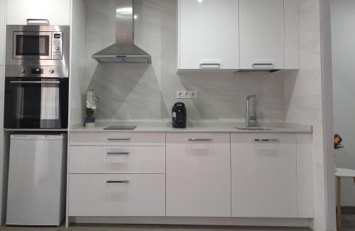 Haro Apartment | Family-Friendly Getaway at Apartamento Comarca de Haro