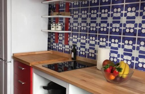 San Basilio Apartment | Quaint Apartment Just 5 Minutes from the Mezquita