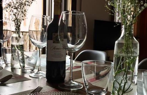 San Basilio Apartment | Quaint Apartment Just 5 Minutes from the Mezquita