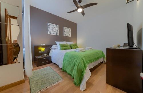 La Zubia Apartment | Charming Apartment in Granada, La Zubia - Rated 9.5/10