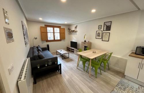 Burgos Apartment | Charming Apartment in Historic Burgos - Family & Pet Friendly
