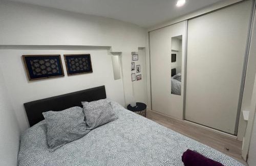Burgos Apartment | Charming Apartment in Historic Burgos - Family & Pet Friendly