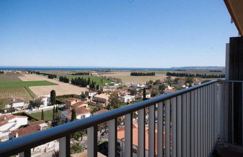 Bon Relax Apartment | Family-Friendly Apartment with Pool Access in TCanigo9B