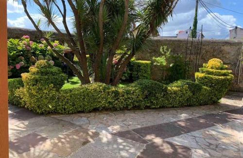 Santander Apartment | Garden Retreat: Guest Rated 10/10 & Child-Friendly Stay