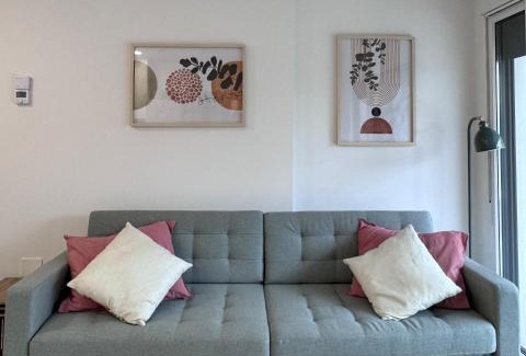 Loredo Apartment | Beautiful Apartment with Garden at Long Beach Loredo