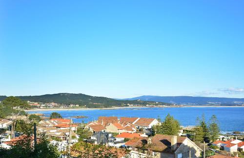 San Vicente do Grove Apartment | Pet-Friendly Apartment with Parking in San Vicente
