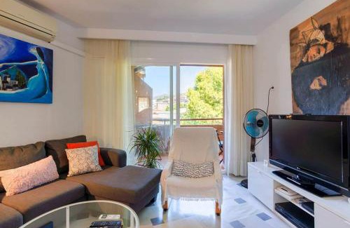 Ciudad Jardin Apartment | Pet-Friendly Apartment with Free Parking & 9.5 Rating