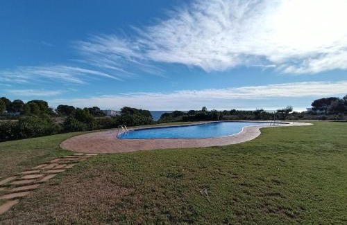 Calafat Apartment | Oceanfront Apartment with Solarium in Marina Sant Jordi