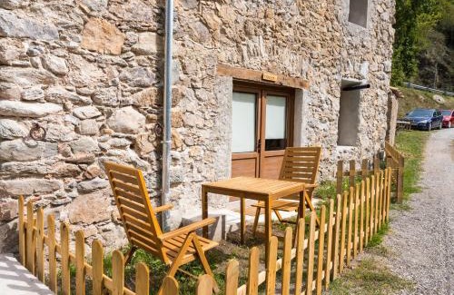 Ribes De Freser Apartment | Apartamento con terraza en El Molí de Ribes