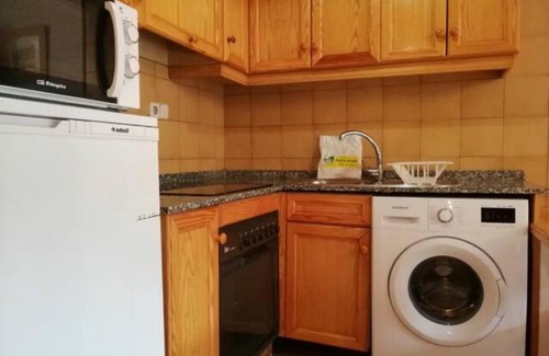 Taull Apartment | Pet-Friendly Stay at Apartamento con Terraza Herbasabina