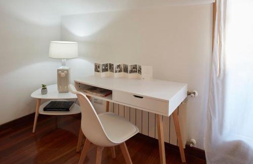 Las Mestas Apartment | Cozy Apartment with Terrace Steps from the Beach