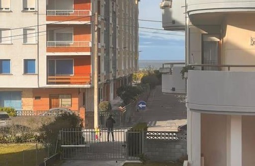Castro Urdiales Apartment | Pet-Friendly Apartment with Terrace in Oriñon Awaits You