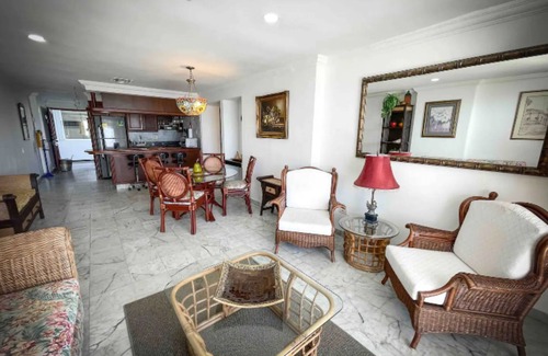 Punta Hansa Apartment | Oceanview Apartment in Sunrise: Pool, Spa & Breakfast