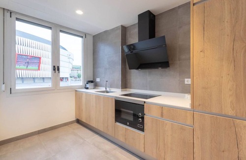 Basurtu Apartment | Family-Friendly Retreat: Ideal Vrbo Property for Your Stay