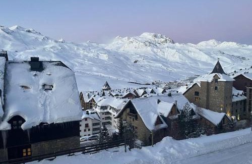 Formigal Apartment | Scenic Apartment with Views in Formigal - Guest Rated 9.7