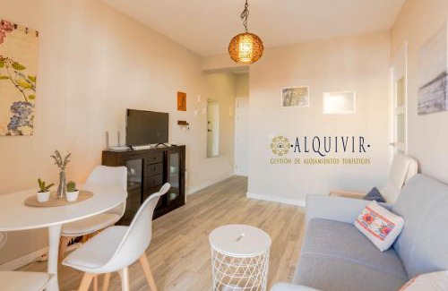 Santa Marina Apartment | Family-Friendly Stay at Apartamento CONDE DE PRIEGO