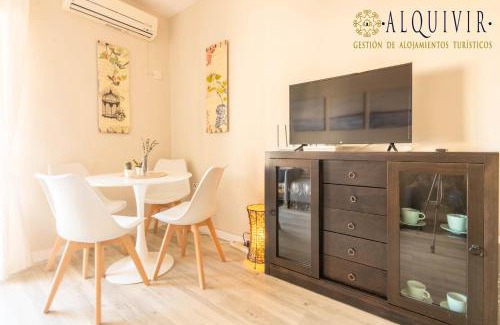 Santa Marina Apartment | Family-Friendly Stay at Apartamento CONDE DE PRIEGO