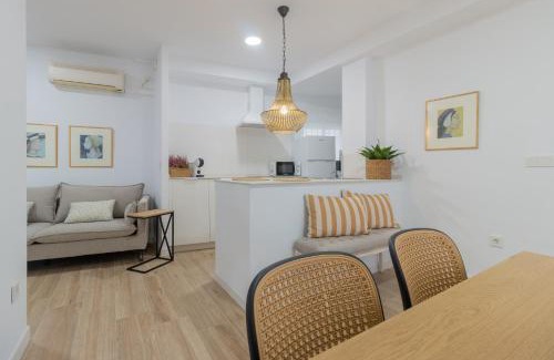 La Catedral Apartment | Apartamento Conde y Luque