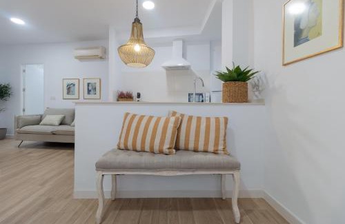 La Catedral Apartment | Apartamento Conde y Luque