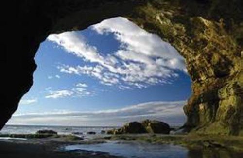 Las Grutas Apartment | Pet-Friendly Retreat at Samay Huasi - Rated 9/10 by Guests