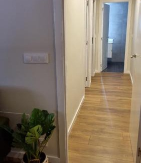 Cerponzons Apartment | Family-Friendly Getaway at Apartamento Corbaceiras, 9.8 Rated