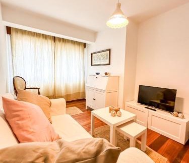 Cee Apartment | Pet-Friendly Apartamento Cozy by ALÔGA for Families