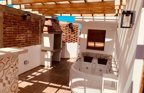 Plaza de la Revolucion Apartment | Modern Apartment Crecherié Vedado with Spa & Breakfast