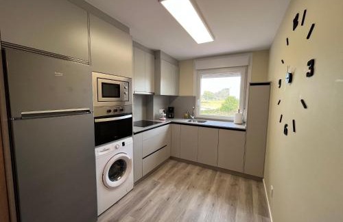Arzua Apartment | Family-Friendly Stay at Apartamento da Fraga - Rated 9.5