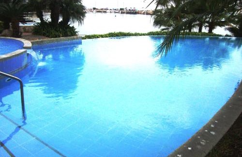 Salinas Apartment | Oceanfront Luxury at Condominio Torre Marina - 4-Star Haven